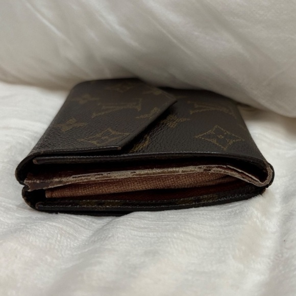 🤎🖤Louis Vuitton Monogram Wallet🖤🤎 - Picture 3 of 7